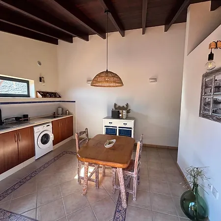 Elhierrobedtel 公寓