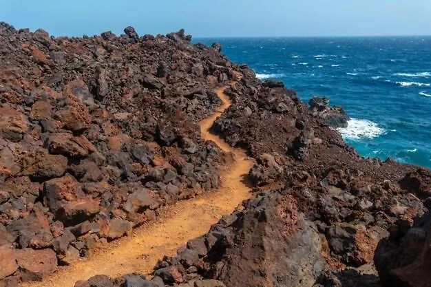 Elhierrobedtel